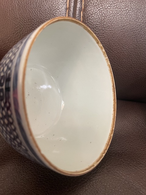 古玩陶瓷纏枝花囍字紋青花蓋缸真品鑒賞圖
