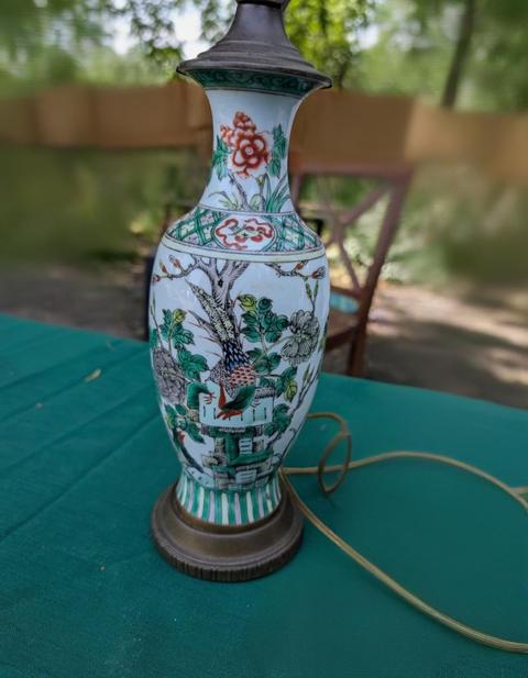 古玩陶瓷花鳥紋五彩觀音瓶真品鑒賞圖
