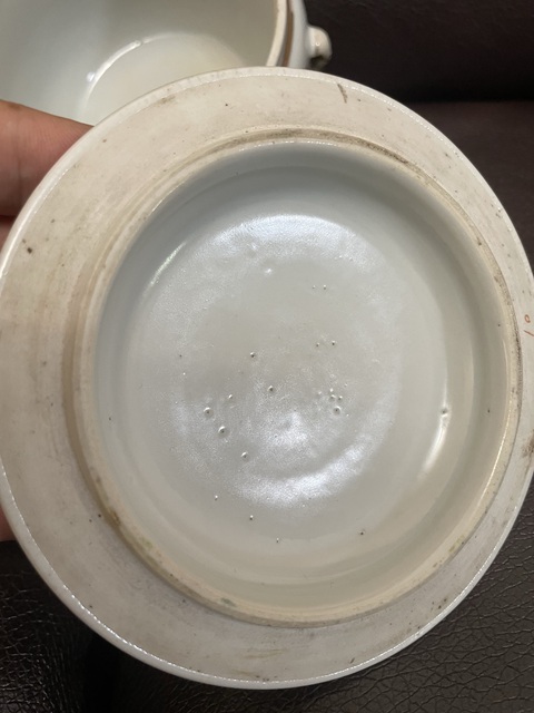 古玩陶瓷粉彩花卉紋四系粥罐真品鑒賞圖