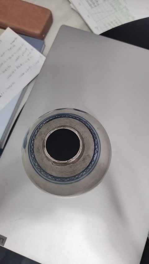 古玩陶瓷青花獅子紋罐真品鑒賞圖