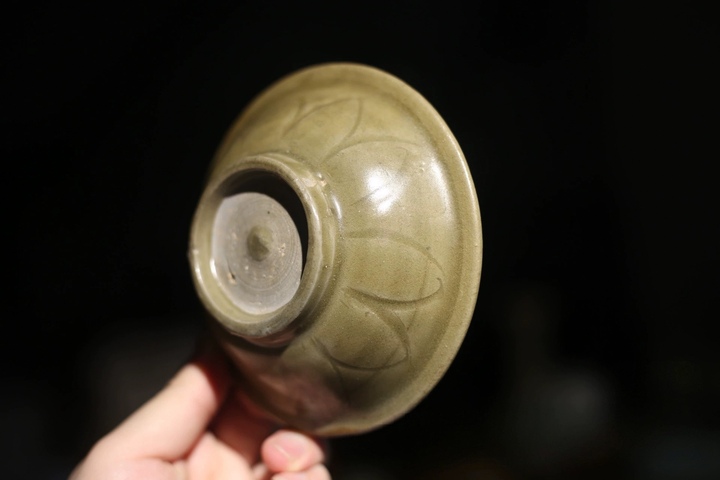 古玩陶瓷龍泉青瓷雙魚洗真品鑒賞圖