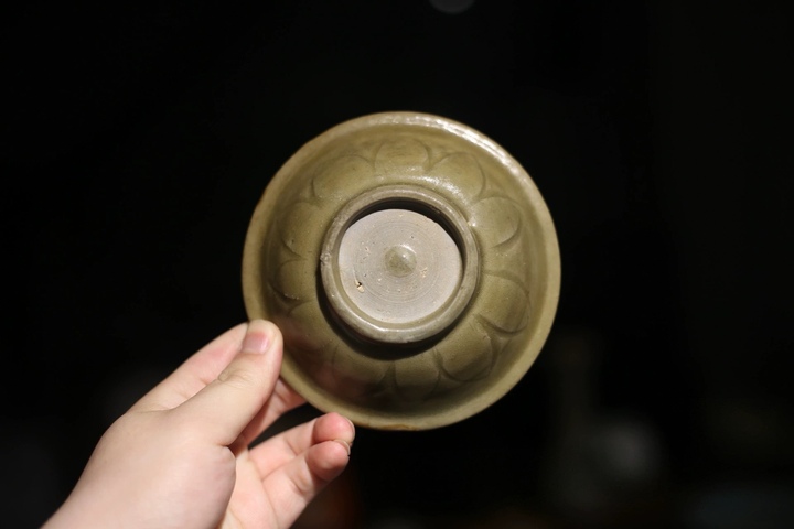 古玩陶瓷龍泉青瓷雙魚洗真品鑒賞圖