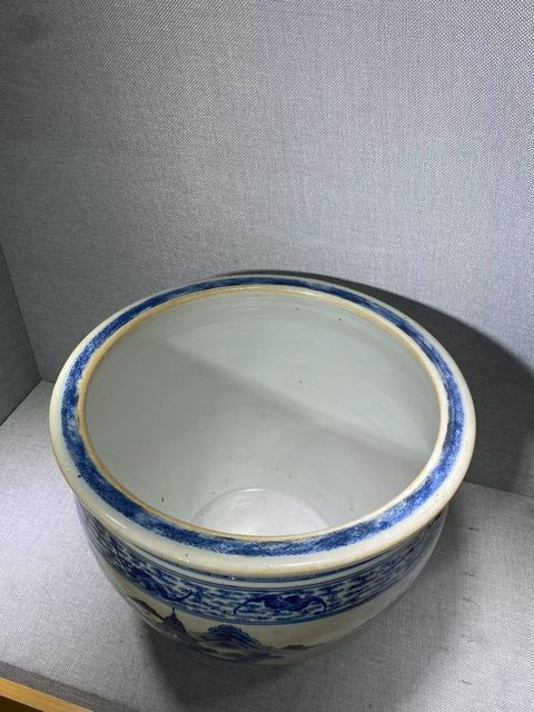古玩陶瓷人物山水青花缸真品鑒賞圖