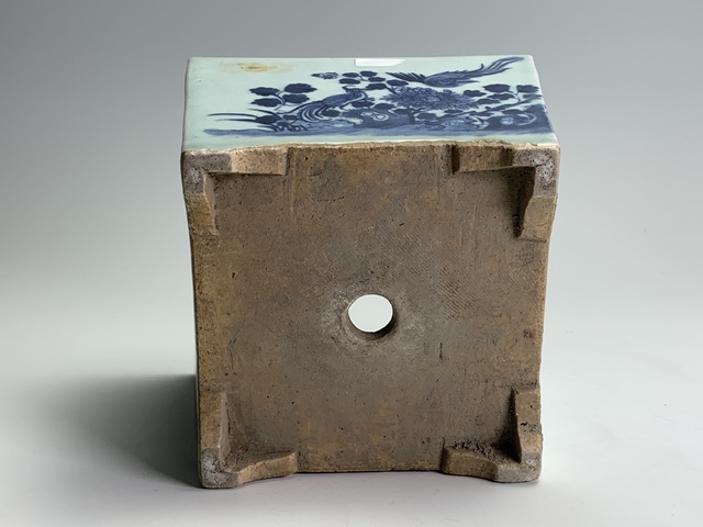 古玩陶瓷清中晚期·青花花鳥紋四方花盆拍賣，當(dāng)前價(jià)格2440元