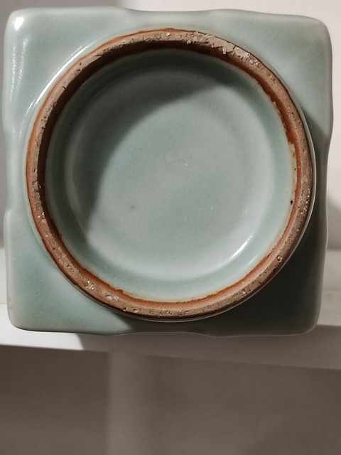 古玩陶瓷龍泉窯琮式瓶真品鑒賞圖