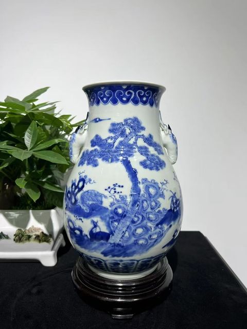 古玩陶瓷青花尊真品鑒賞圖