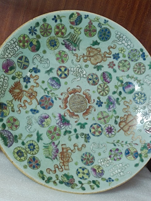 古玩陶瓷后加彩盤真品鑒賞圖