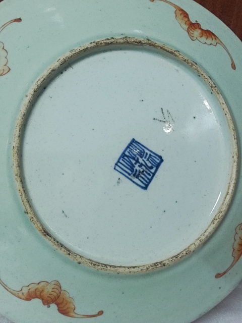 古玩陶瓷后加彩盤真品鑒賞圖