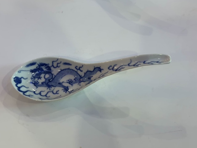 古玩陶瓷青花云龍紋大號調羹(勺子)一對拍賣，當前價格2688元