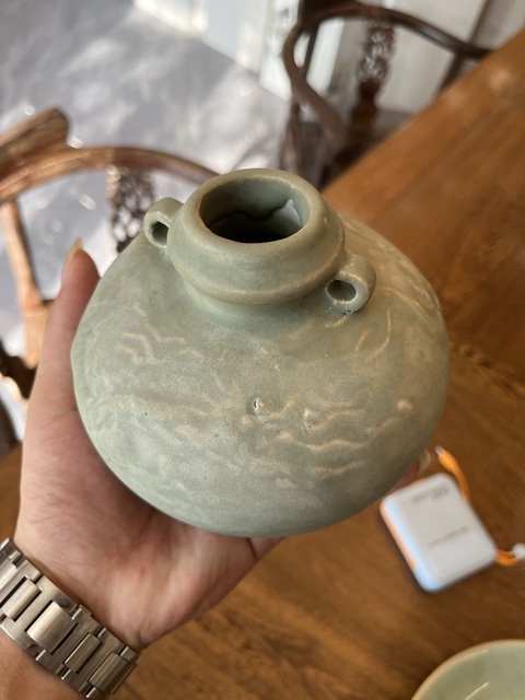 古玩陶瓷龍泉青瓷龍紋水盂真品鑒賞圖
