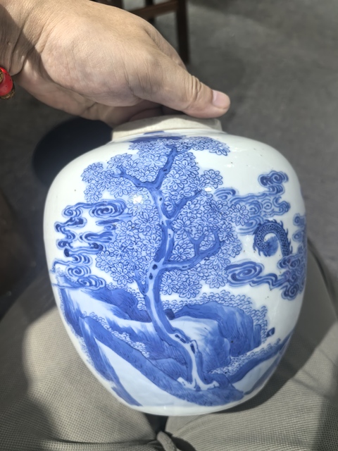 古玩陶瓷青花人物故事紋罐真品鑒賞圖