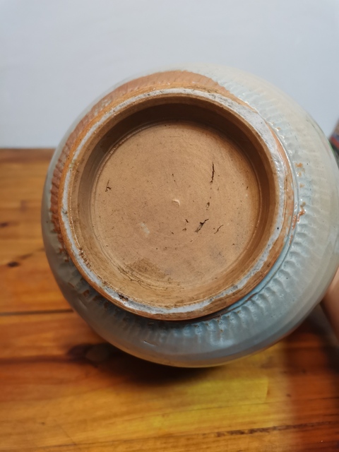 古玩陶瓷元明時期龍泉青瓷罐拍賣,當前價格190元