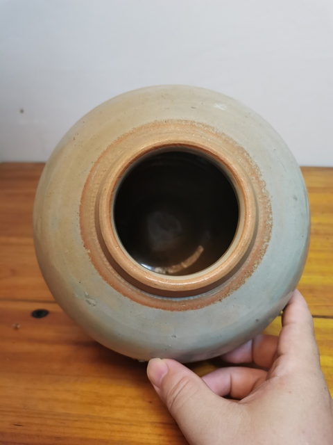 古玩陶瓷元明時期龍泉青瓷罐拍賣,當前價格190元
