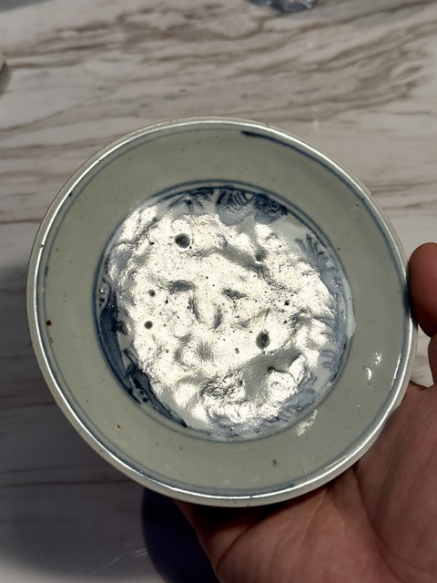古玩陶瓷人物紋青花盤真品鑒賞圖
