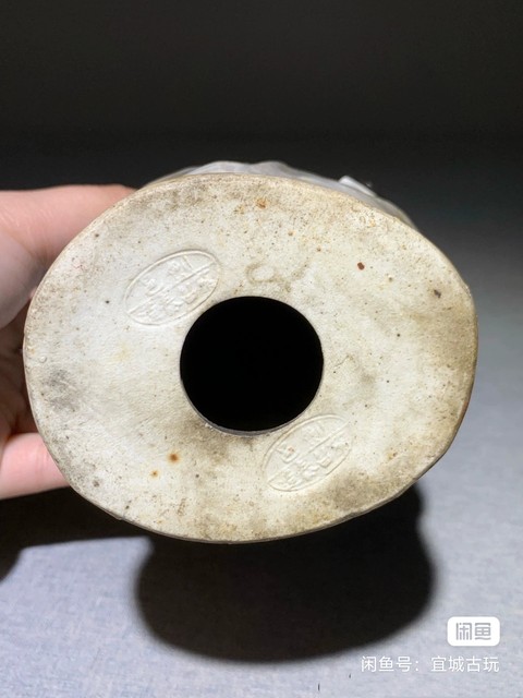 古玩陶瓷人物塑像真品鑒賞圖