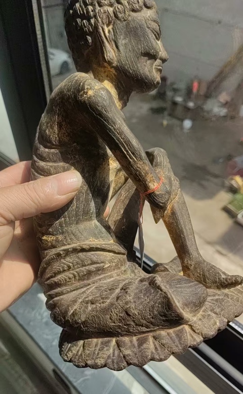 古玩雜項(xiàng)木雕佛像真品鑒賞圖