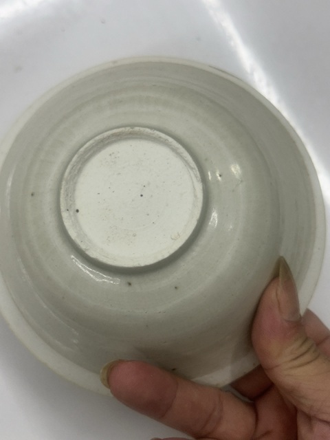 古玩陶瓷青白釉撇口碗真品鑒賞圖