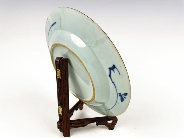 古玩陶瓷清康熙·青花山石花卉盤拍賣,當前價格0元