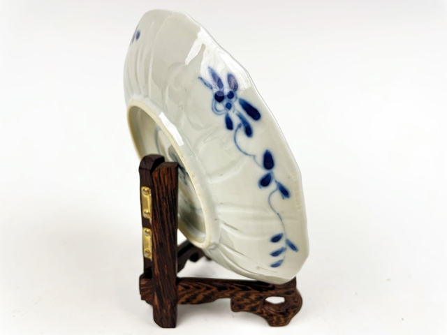 古玩陶瓷清光緒·青花花卉紋花口盤拍賣，當前價格0元