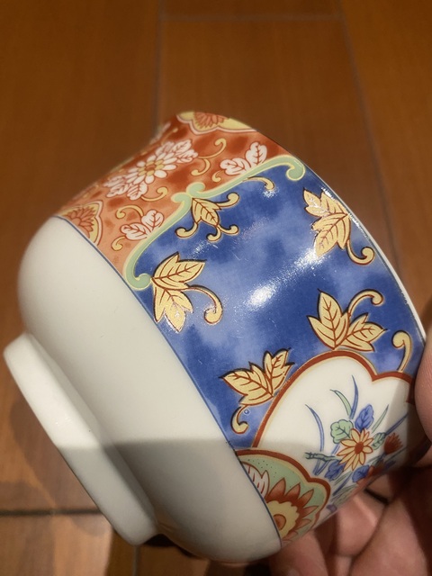古玩陶瓷日本明治彩繪花卉紋蓋碗真品鑒賞圖