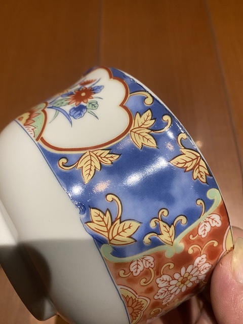 古玩陶瓷日本明治彩繪花卉紋蓋碗真品鑒賞圖