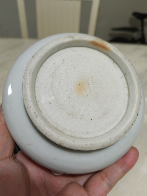 古玩陶瓷清中晚·白釉獅耳香爐 真品鑒賞圖