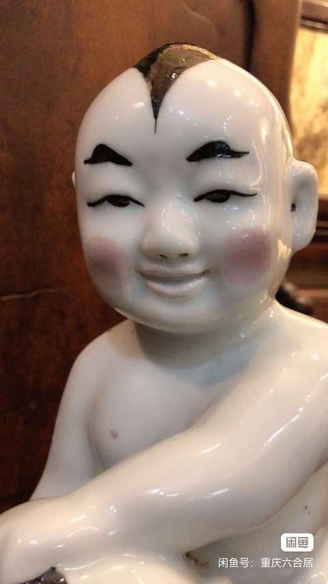 古玩陶瓷童子塑像真品鑒賞圖