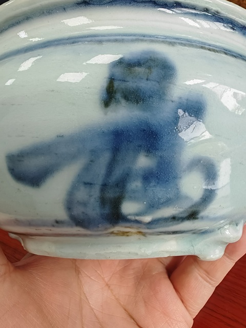 古玩陶瓷青花三足爐真品鑒賞圖