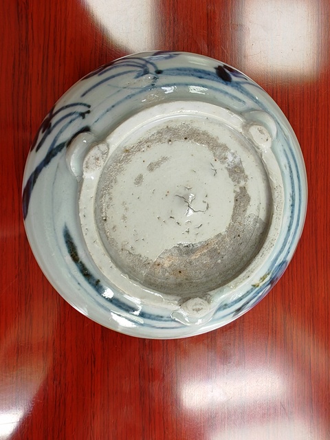 古玩陶瓷青花三足爐真品鑒賞圖