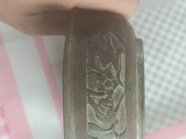 古玩銅器銅碗真品鑒賞圖