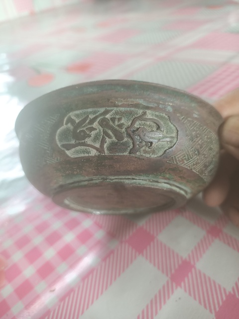 古玩銅器銅碗真品鑒賞圖