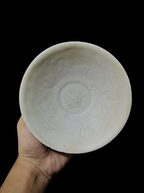 古玩陶瓷青白釉刻花斗笠碗，南定真品鑒賞圖