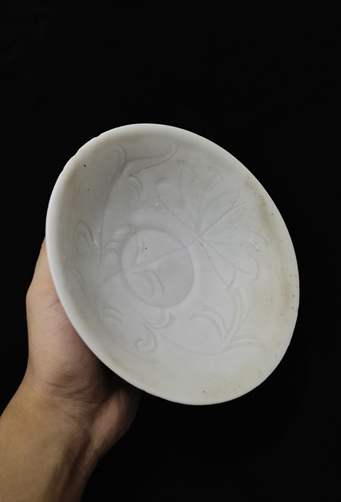 古玩陶瓷青白釉刻花斗笠碗，南定真品鑒賞圖