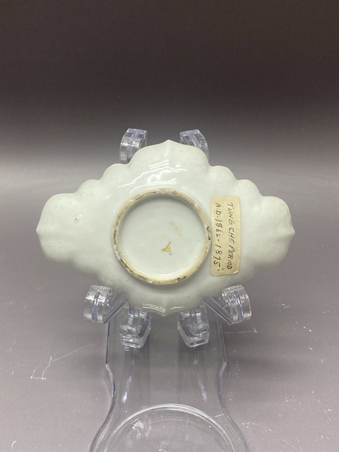 古玩陶瓷無雙譜粉彩盤真品鑒賞圖