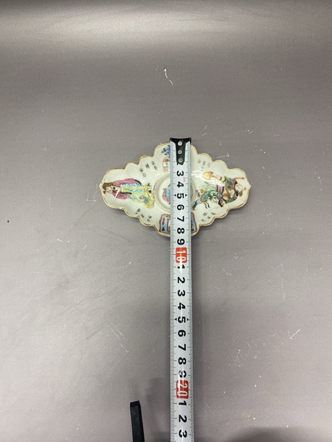 古玩陶瓷無雙譜粉彩盤真品鑒賞圖