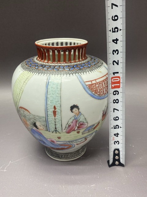 古玩陶瓷民國·紅樓夢·細路粉彩罐拍賣,當前價格3360元