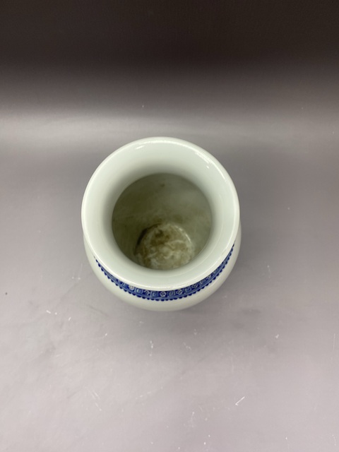 古玩陶瓷民國·西廂記·細路粉彩燈籠瓶拍賣,當前價格4360元