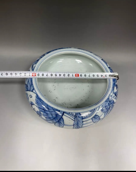 古玩陶瓷晚明青花線描三足洗式香爐真品鑒賞圖