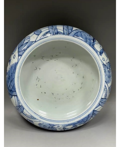 古玩陶瓷晚明青花線描三足洗式香爐真品鑒賞圖