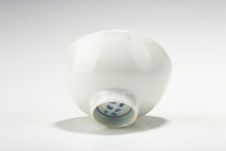 古玩陶瓷明晚·青花弦紋茶圓
拍賣，當前價格0元