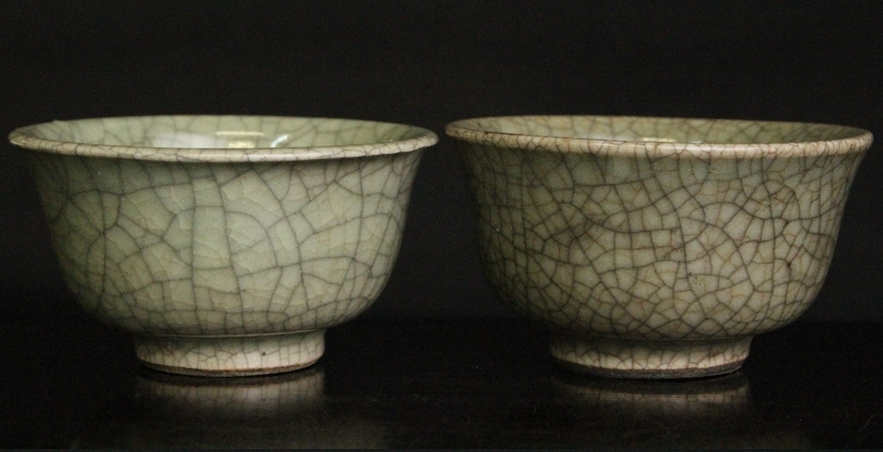 古玩陶瓷綠哥釉茶碗真品鑒賞圖
