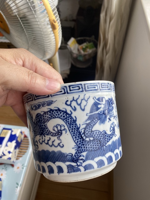 古玩陶瓷晚清青花龍紋香爐真品鑒賞圖