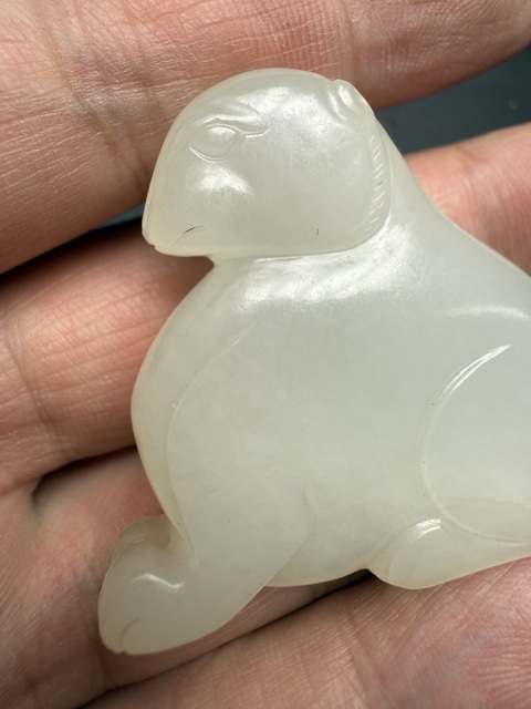 古玩玉器和田玉熊真品鑒賞圖