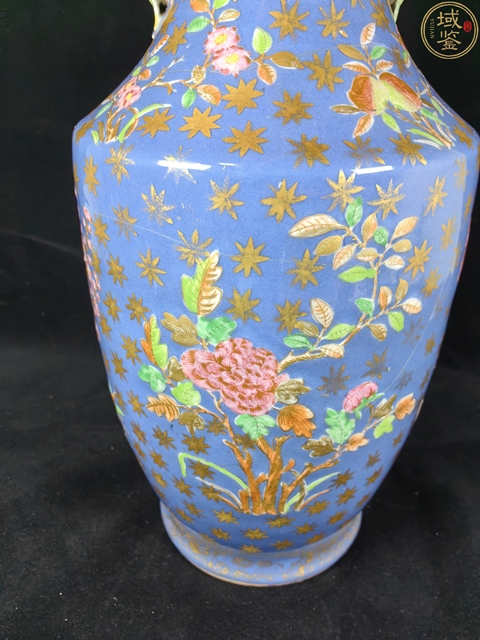 古玩陶瓷晚清藍釉廣彩花卉獅耳瓶真品鑒賞圖