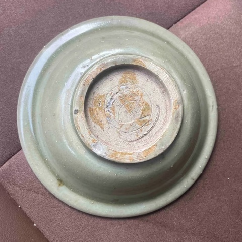 古玩陶瓷龍泉窯青釉印花雙魚(yú)紋折沿洗真品鑒賞圖