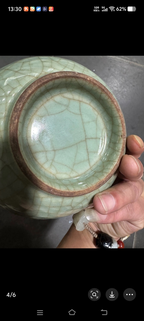古玩陶瓷龍泉青瓷茶碗真品鑒賞圖