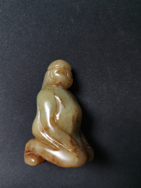 古玩玉器玉跪人題材把件真品鑒賞圖
