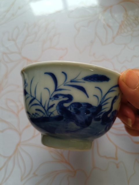 古玩陶瓷花鳥紋青花小碗真品鑒賞圖