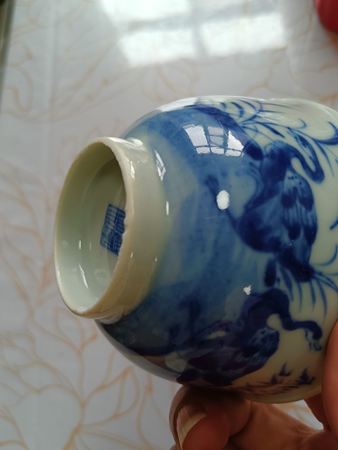 古玩陶瓷花鳥紋青花小碗真品鑒賞圖