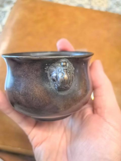 古玩銅器爐拍賣,當(dāng)前價(jià)格19000元